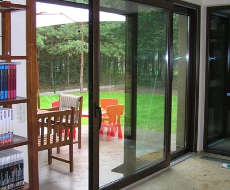 HST-Hebeschiebetüren – Modernität und Komfort