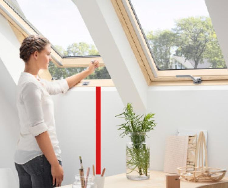 Dachfenster mit unterer Bedienung